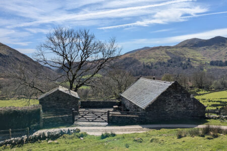 Ty Hebog - 17th-century converted mountain barn